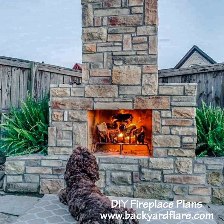 DIY Outdoor Fireplace with Pizza Oven